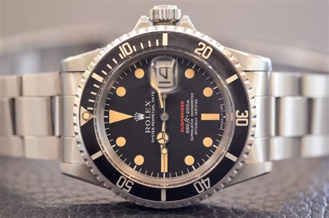 submariner scritta rossa